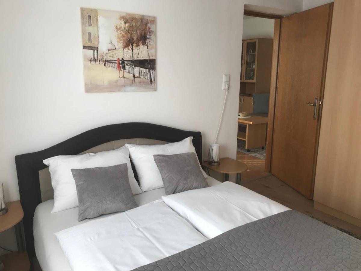 Apartmani Kuzmanovic Stan Na Dan Doboj Zewnętrze zdjęcie